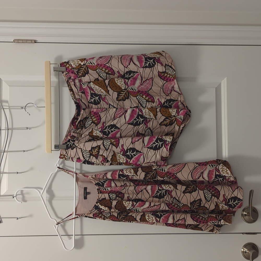 RW&CO. Top/Short Set in Size Large and Size 12-Very Good Condition